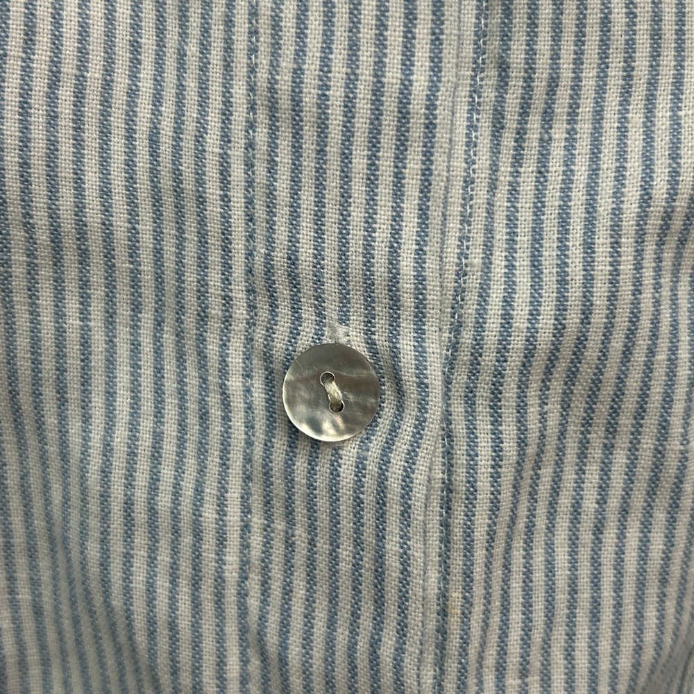 Chico's Shirt Button Up Light Blue Striped Pearl Linen Blend Lagenlook Size 3 - Picture 4 of 7